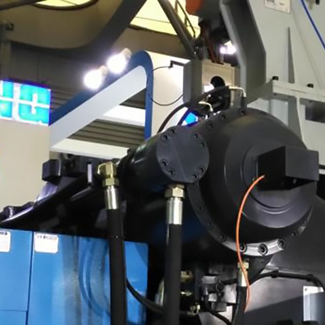 注塑机合模、开？刂